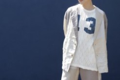 DENIM DUNGAREE デニムダンガリー ロマンティックナンバリングTEE