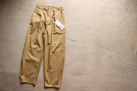 upper hights アッパーハイツ THE CHINO BALLOON PT 387A3380