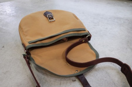 South2 West8 SUNFORGER BINOCULAR BAG MEDIUM JO884